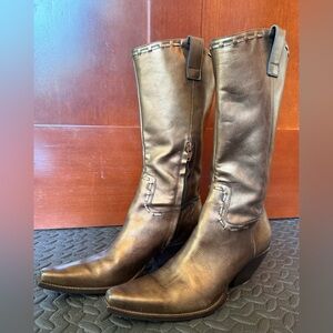 💚 BCBG Bronze Western Style Boots